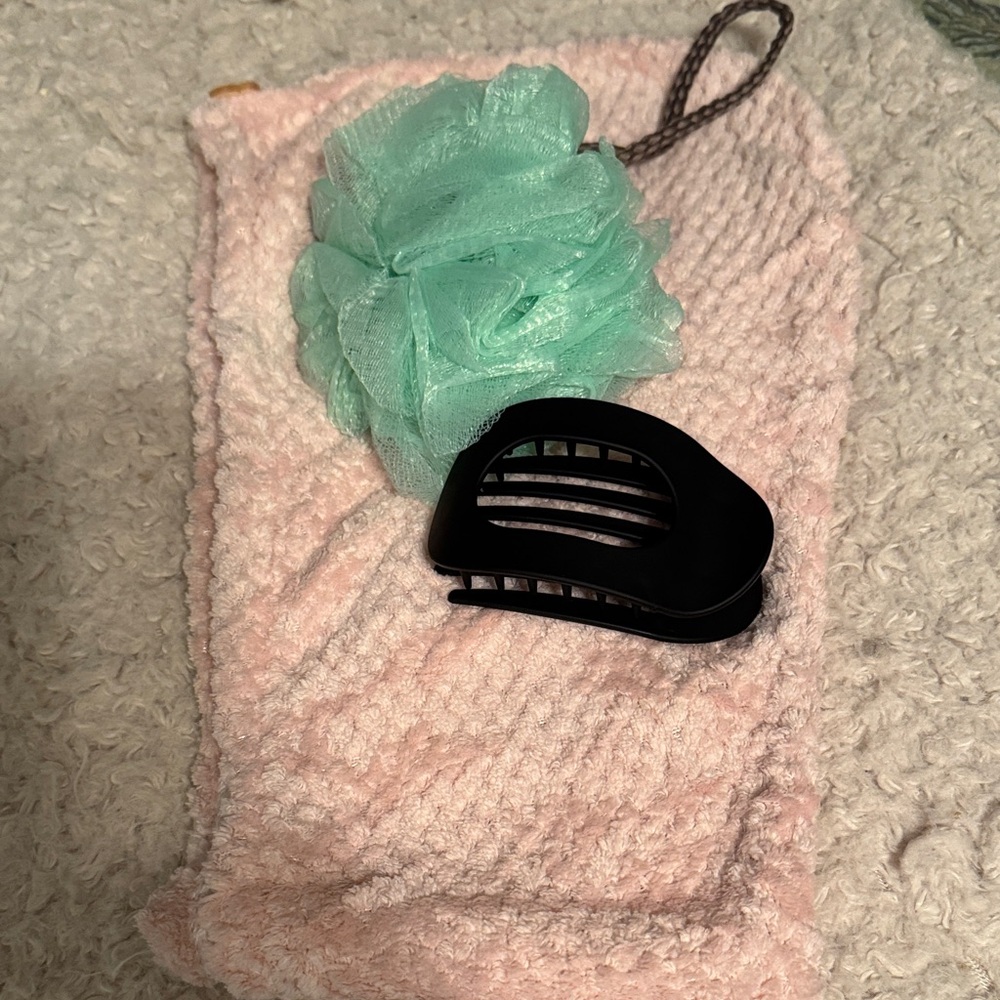 Soft‎ Pink Turban Towel, Loofah Bath Sponge, and Hair Clip Spa Set